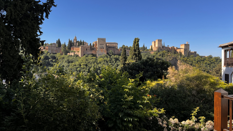 Alhambra desde el Carmen de la Victoria Alhambra desde el Carmen de la Victoria